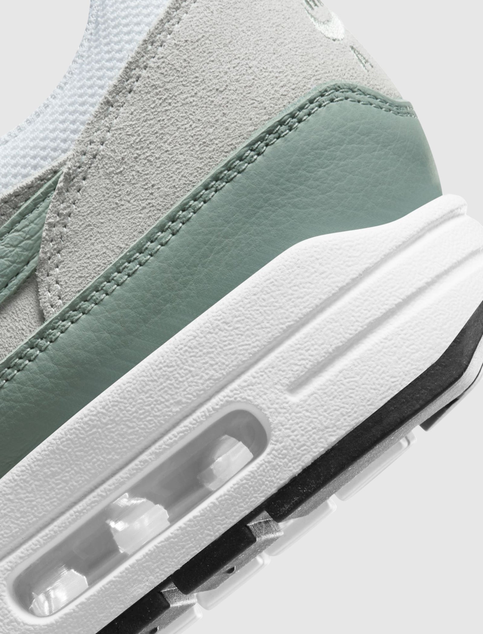 AIR MAX 1 "MICA GREEN" - Image 3