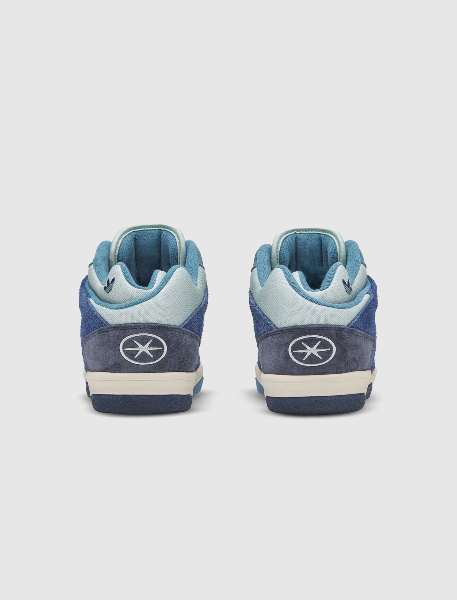 ADIDAS X BAD BUNNY BADBO 1.0 - Image 5