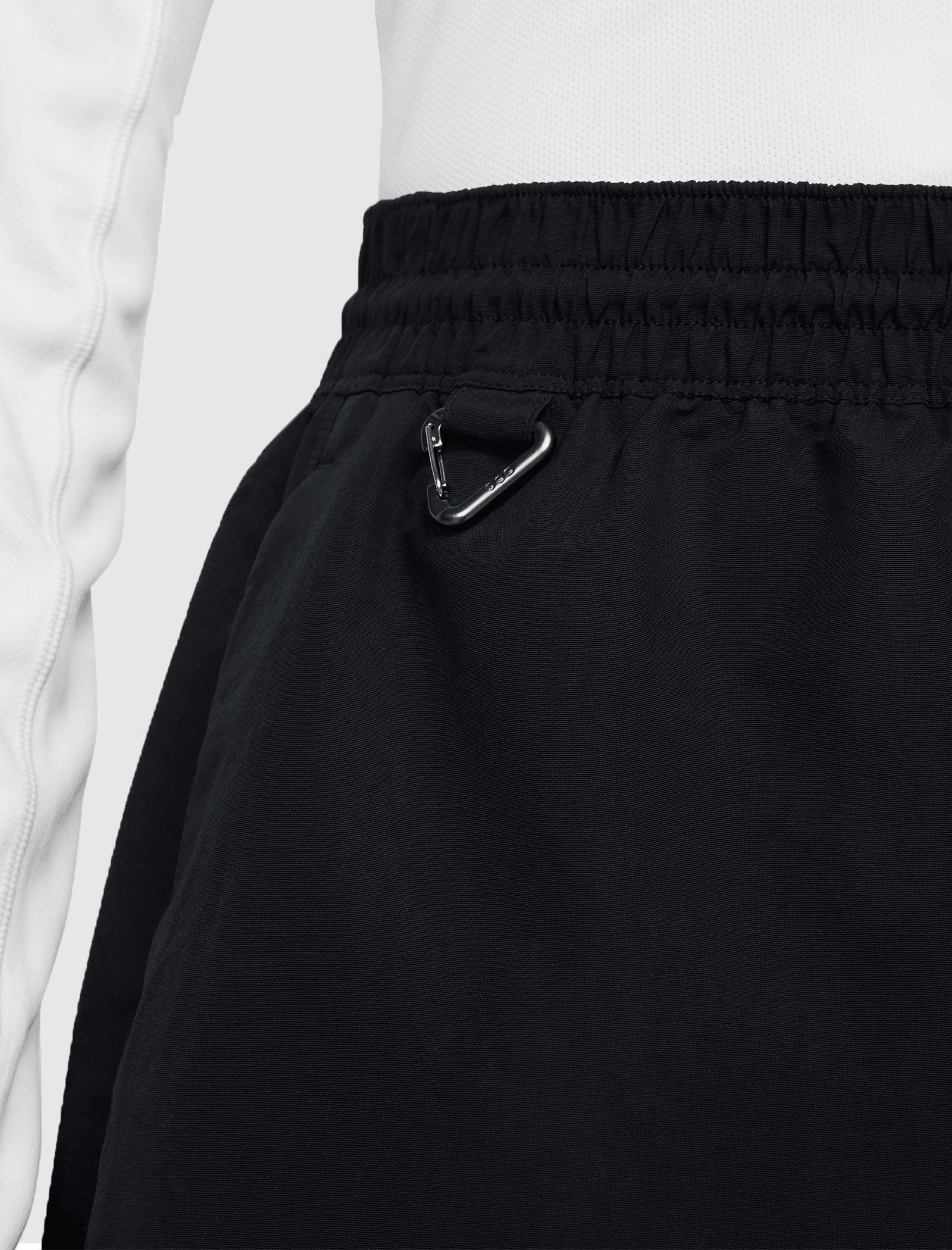 WOMEN'S ACG SHORT - Image 2