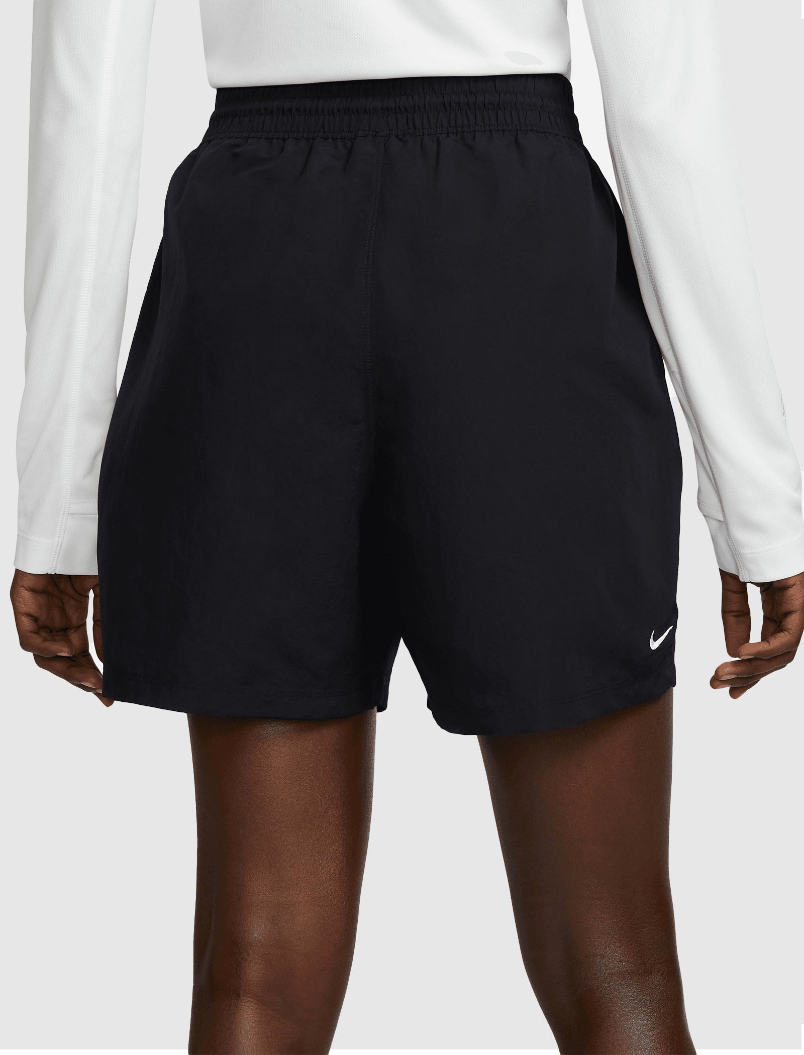 WOMEN'S ACG SHORT - Image 3