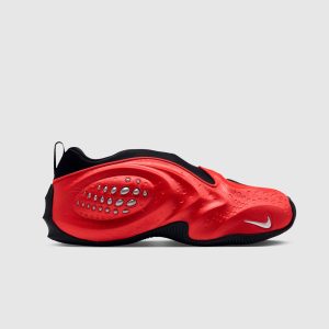 WOMEN'S NIKE FIRST SIGHT SHADOW