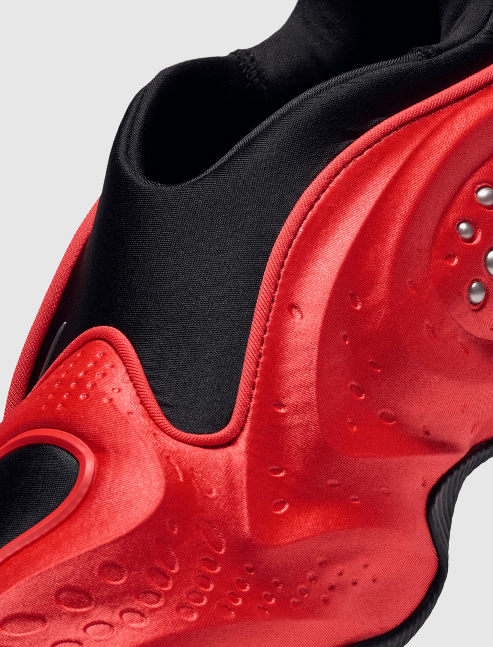 WOMEN'S NIKE FIRST SIGHT SHADOW - Image 2