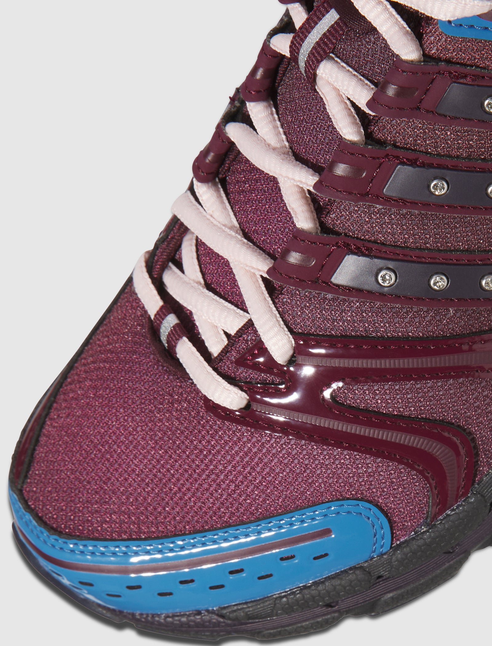 HARDIES X ADIDAS ADISTAR CONTROL 5 - Image 2