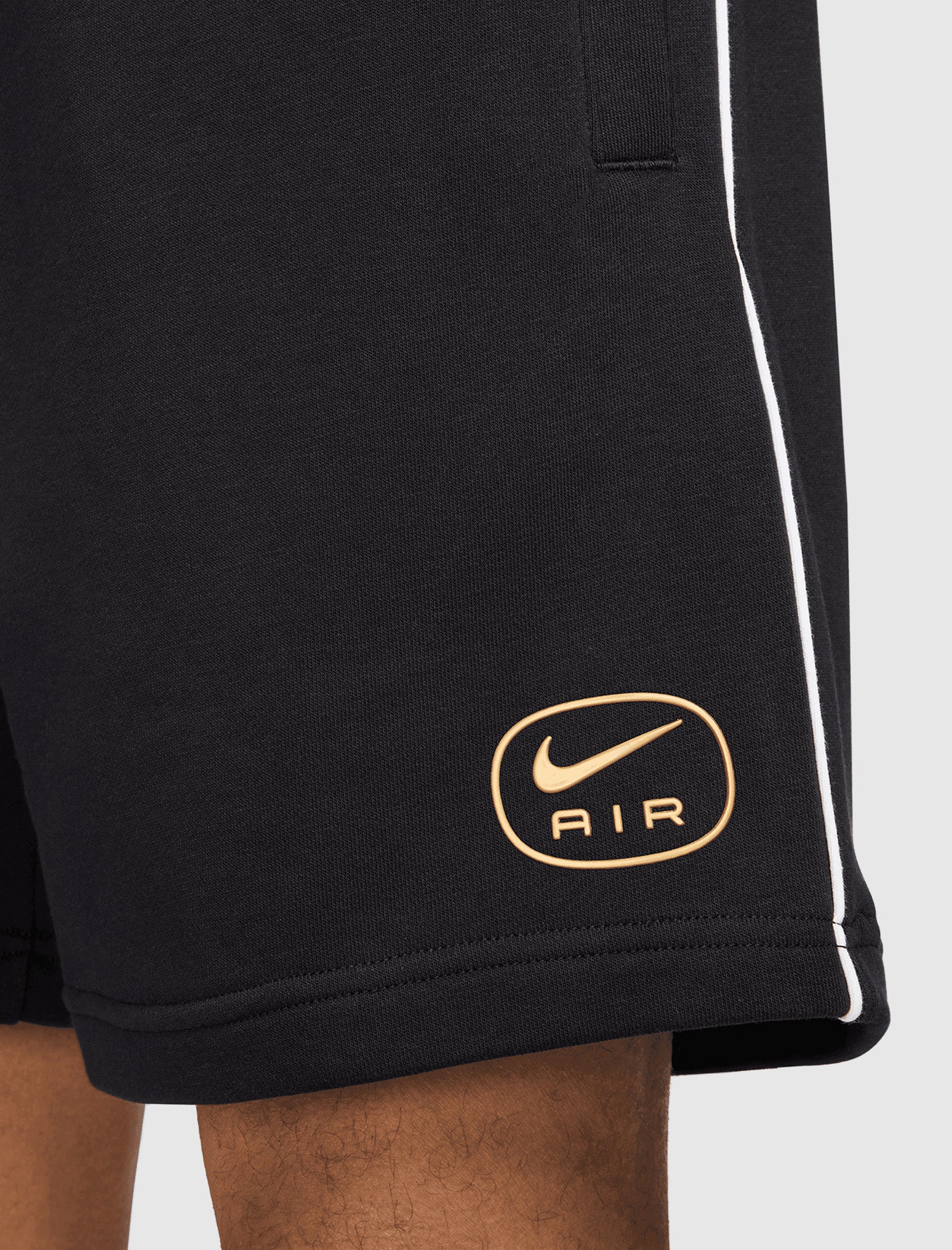 AIR SHORTS - Image 2