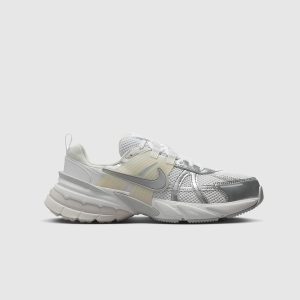 WOMEN'S V2K RUN "WHITE/METALLIC SILVER"