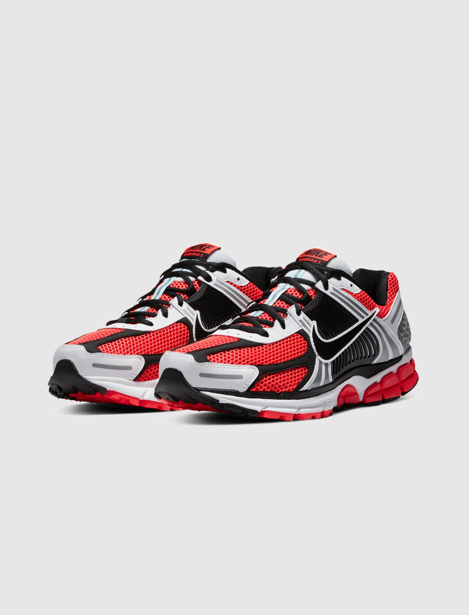 ZOOM VOMERO 5 "BRIGHT CRIMSON/BLACK/ GLACIER ICE" - Image 4