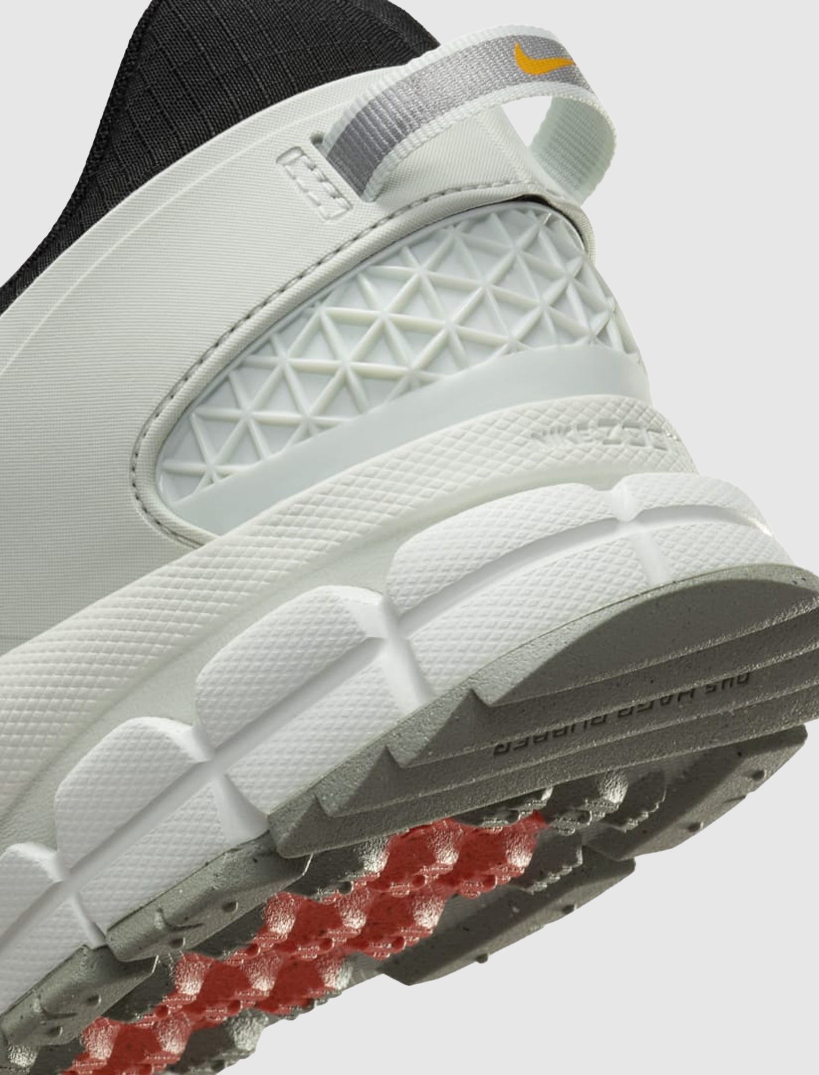 ZOOM VOMERO ROAM "BLACK/ LIGHT SILVER" - Image 3